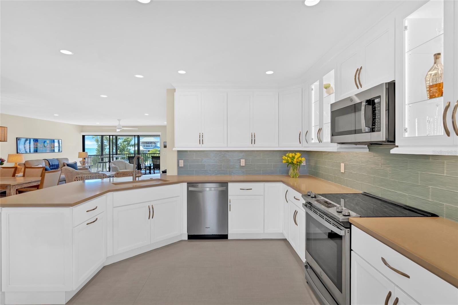 9226 MIDNIGHT PASS RD #3B — photo 12