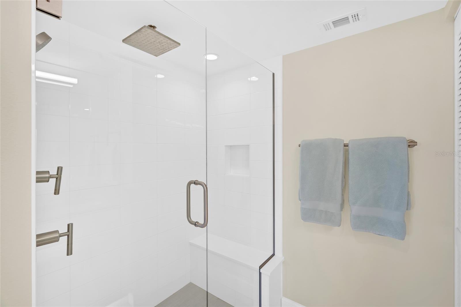 9226 MIDNIGHT PASS RD #3B — photo 36