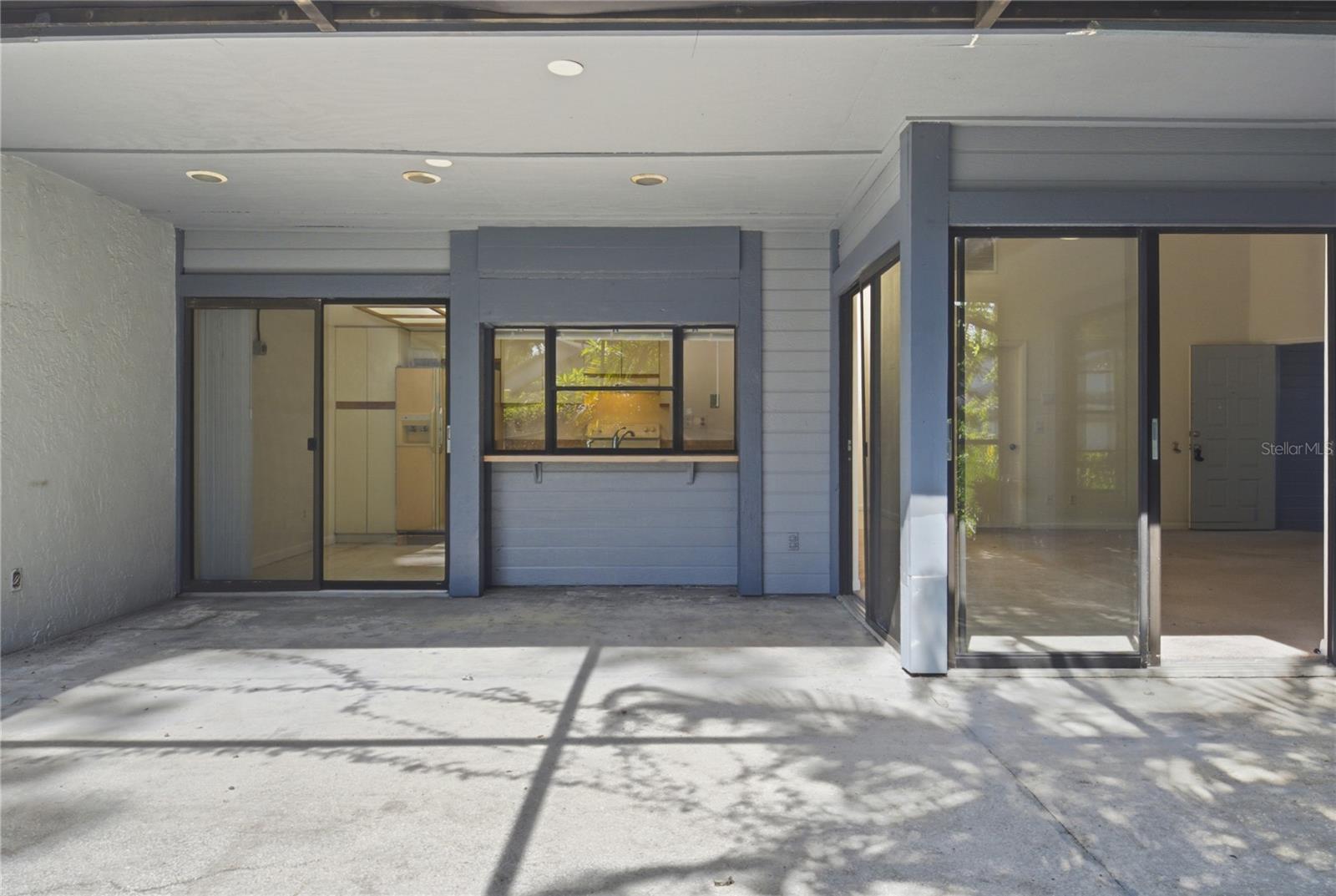 135 PINEWINDS BLVD — photo 16