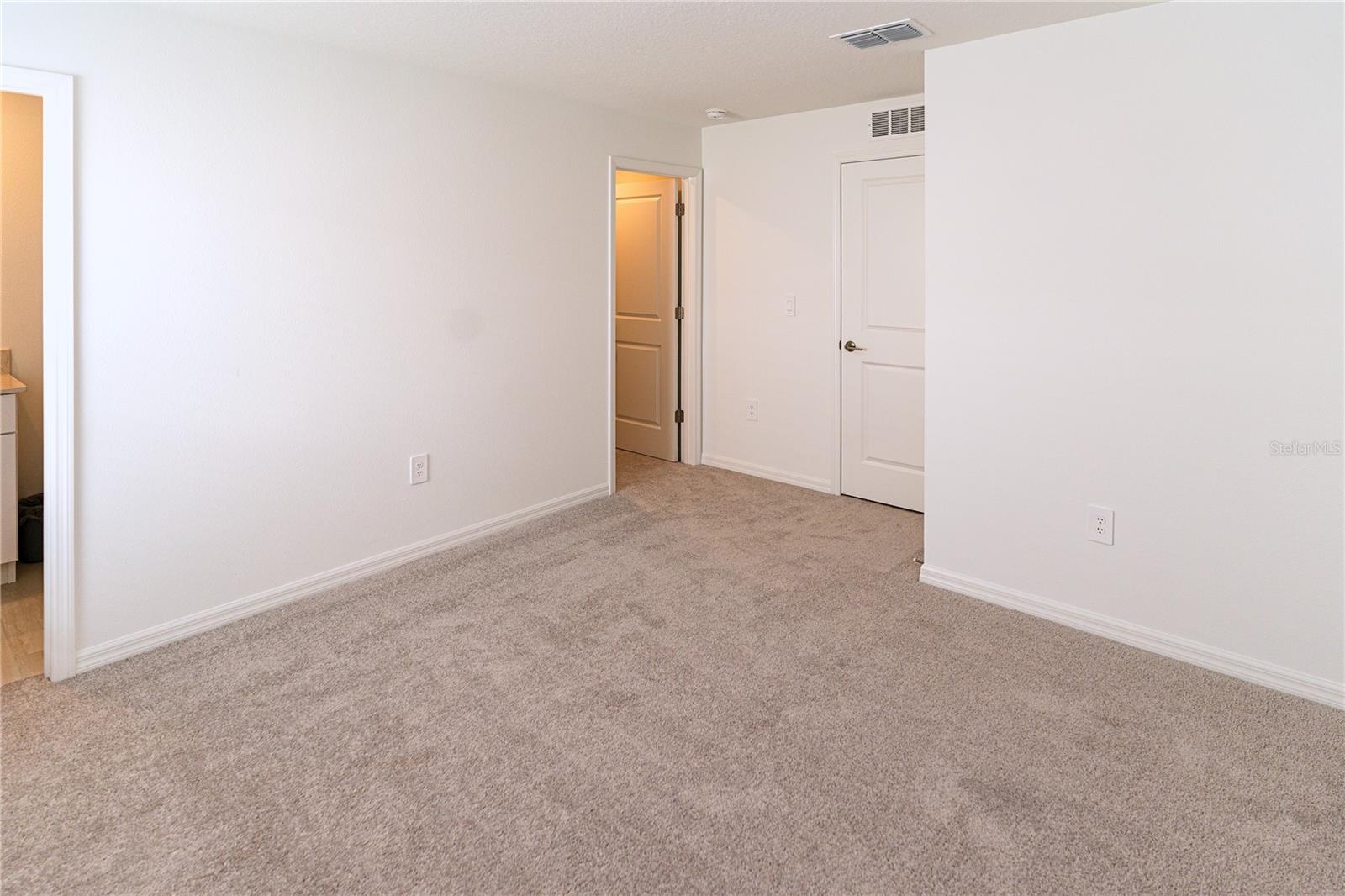 11824 BLUE DIAMOND TRL — photo 25