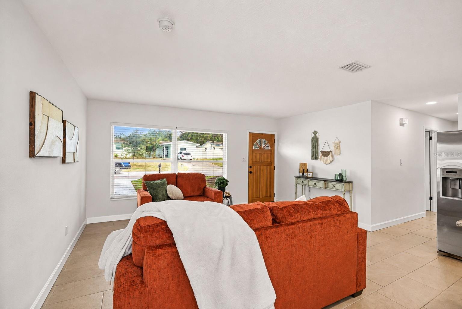 482 OAKWOOD DR — photo 11