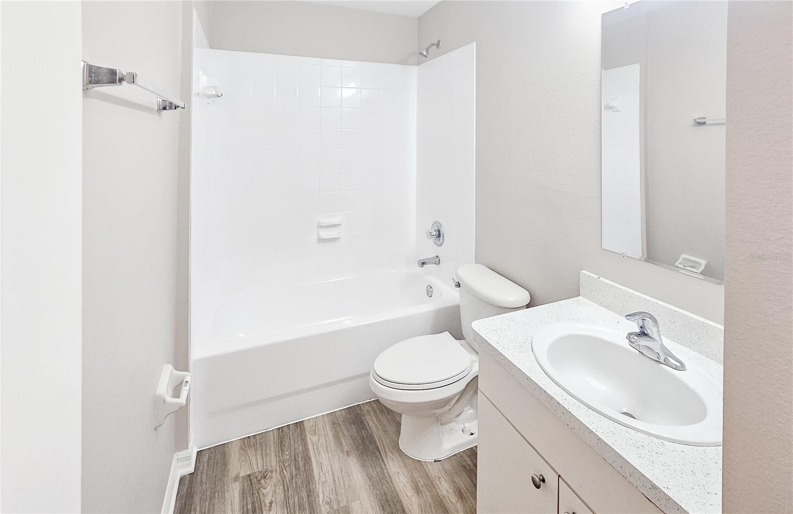 1013 E ESKIMO AVE — photo 13