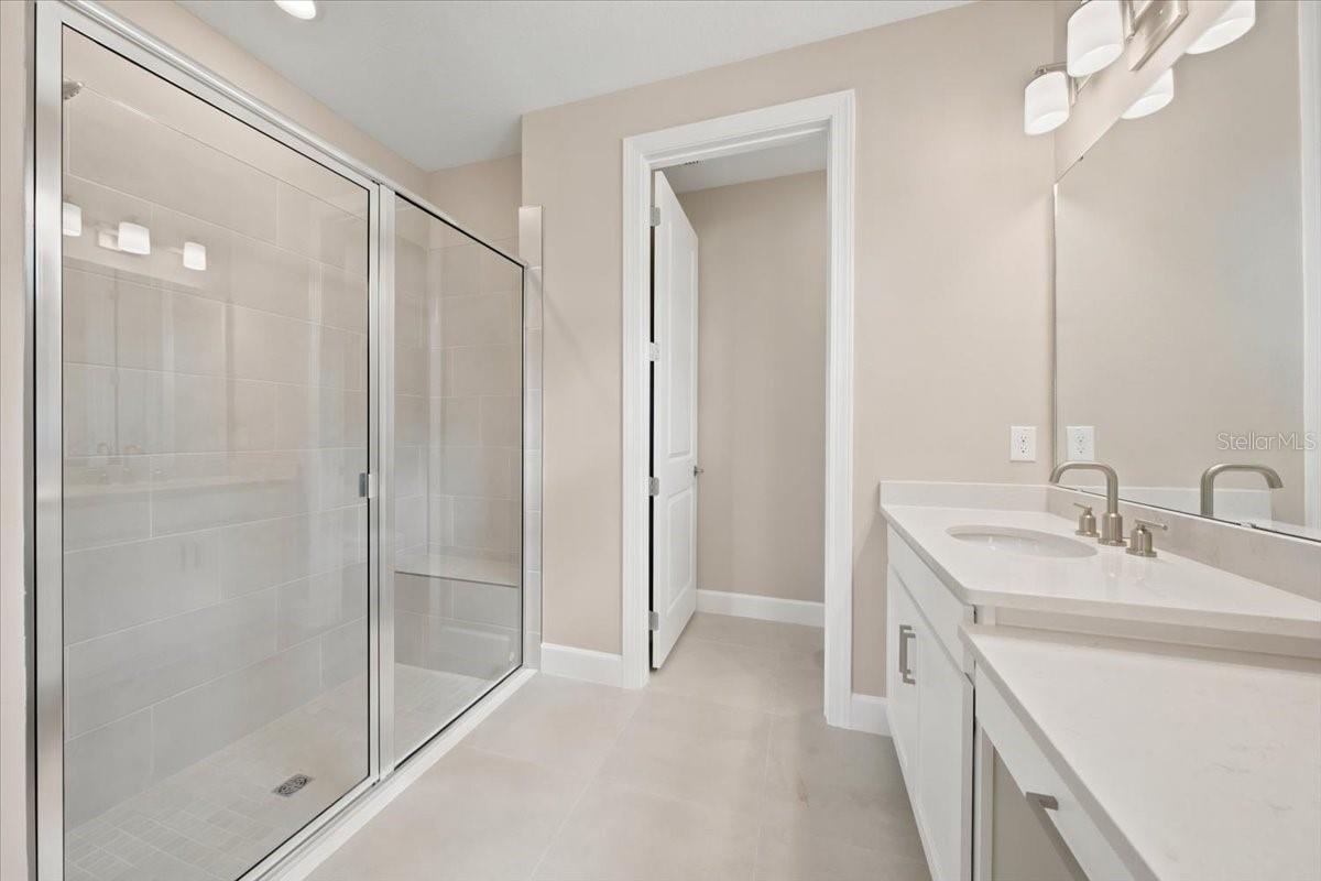 7727 CASPIAN — photo 25