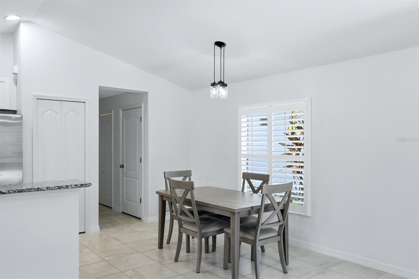 12610 SHIMMERING OAK CIR — photo 13