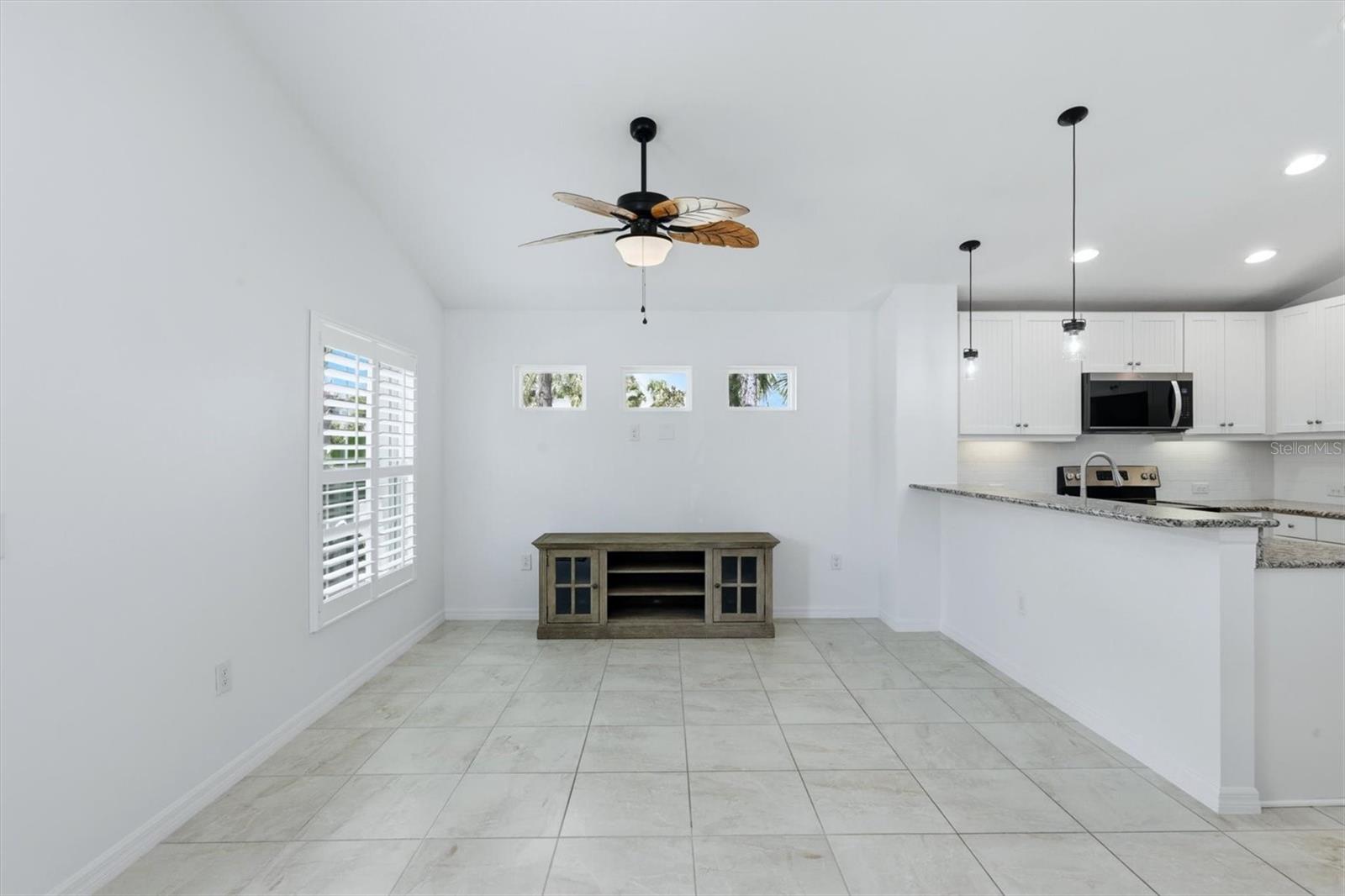12610 SHIMMERING OAK CIR — photo 12