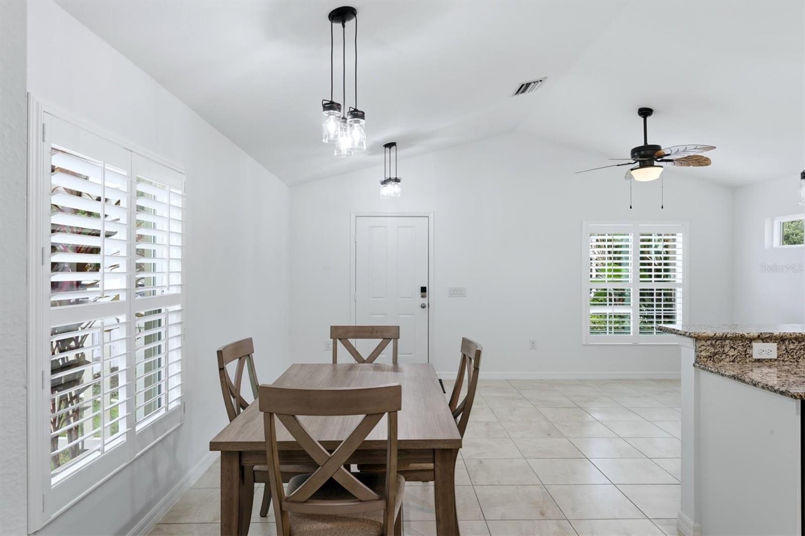 12610 SHIMMERING OAK CIR — photo 17