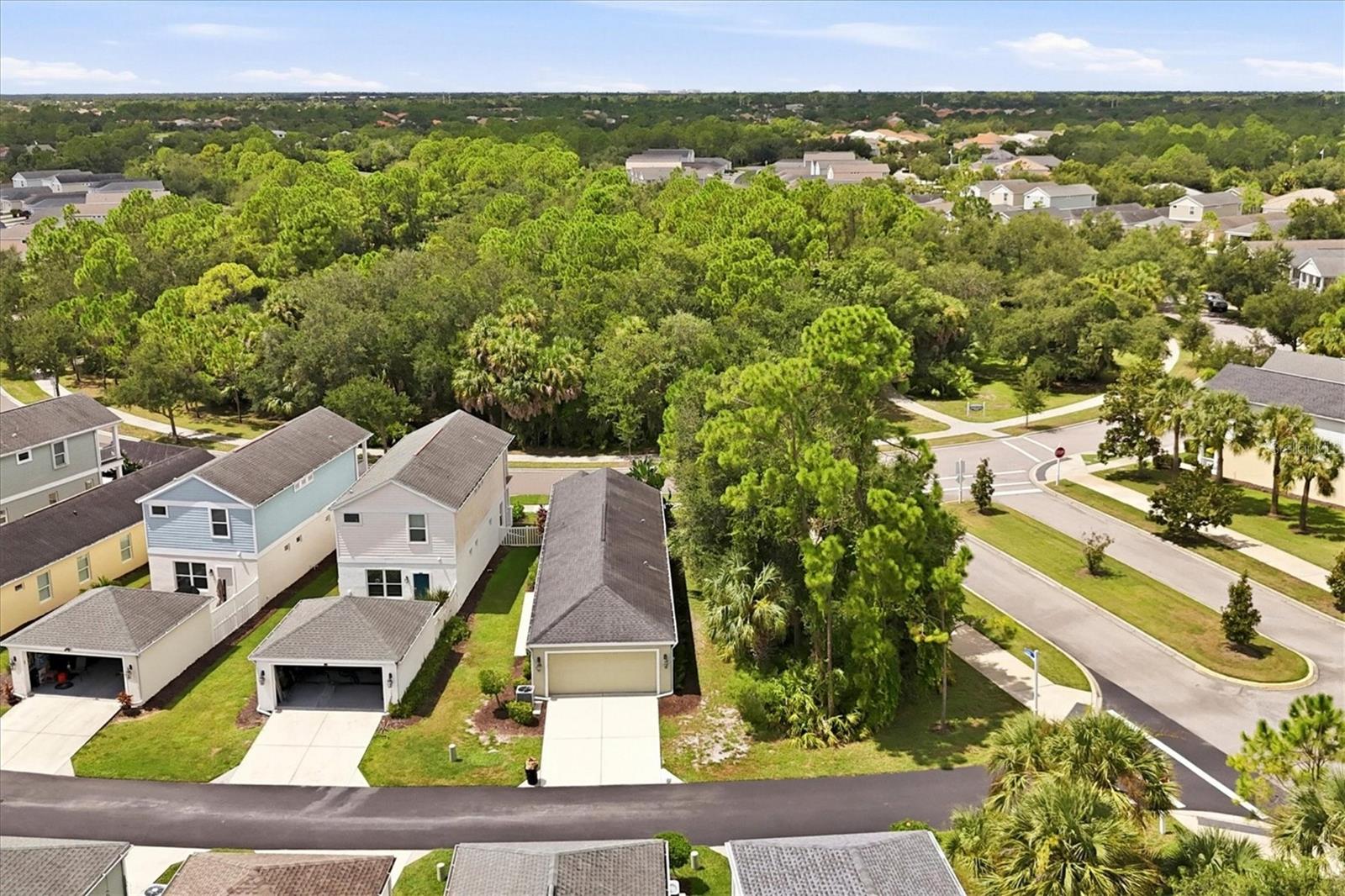 12610 SHIMMERING OAK CIR — photo 29