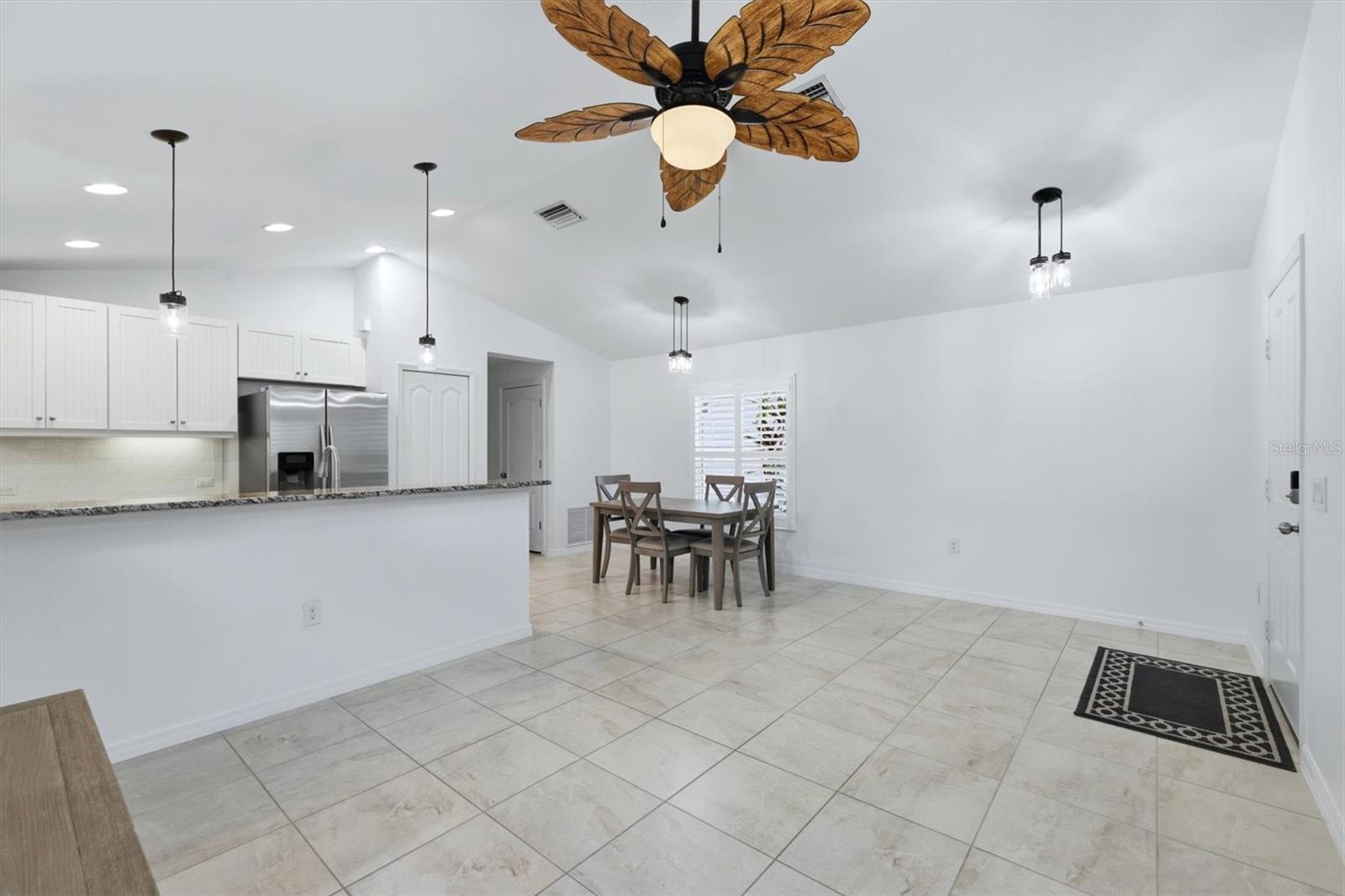 12610 SHIMMERING OAK CIR — photo 10