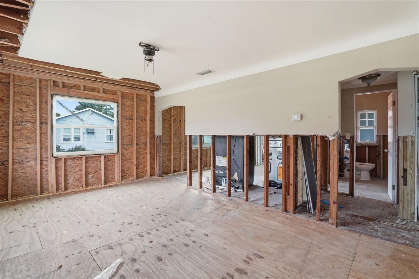 4535 EMERSON AVE S — photo 4