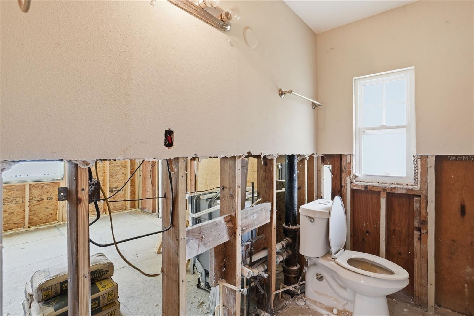 4535 EMERSON AVE S — photo 15