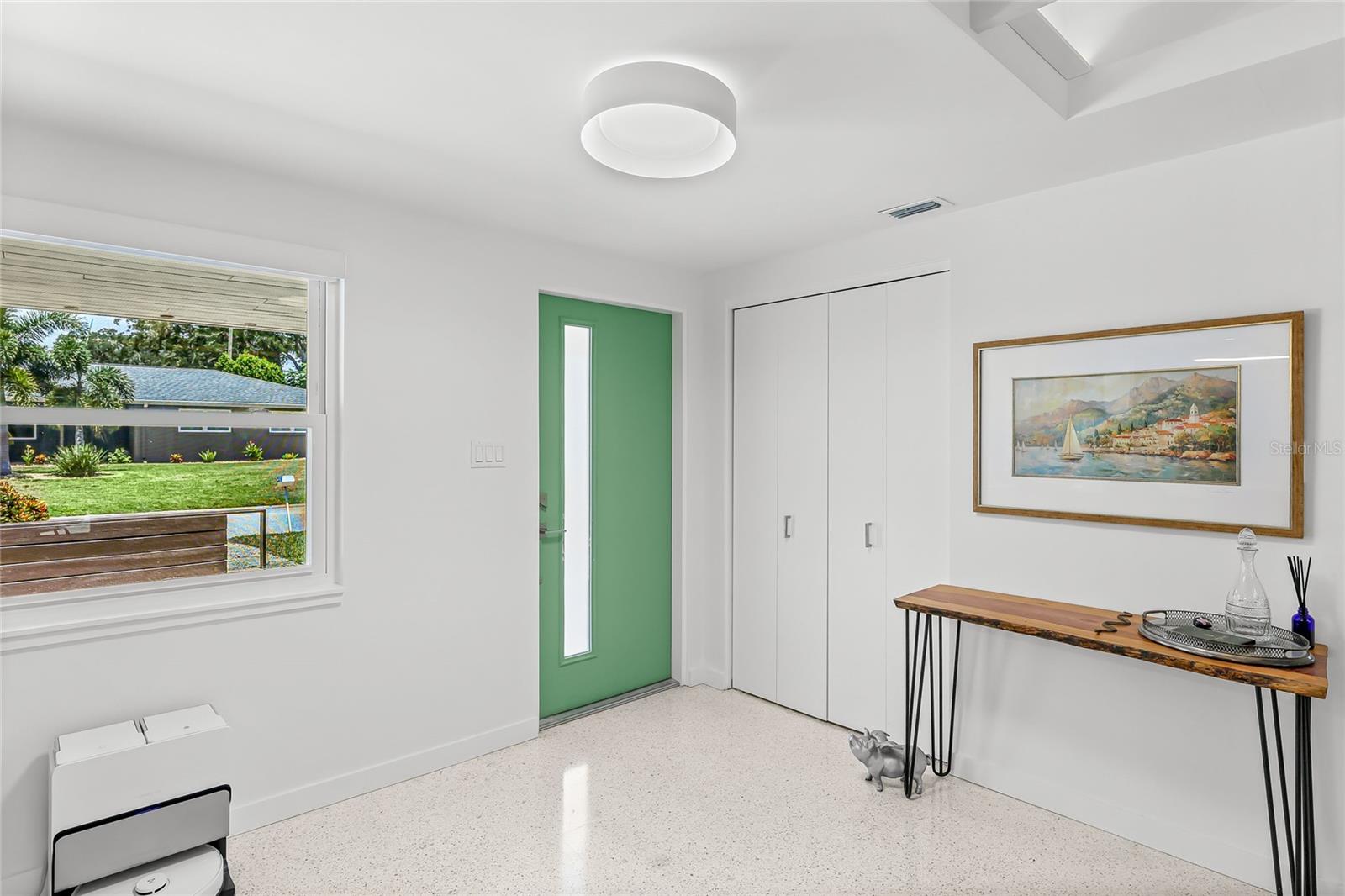 2560 SUNNYSIDE ST — photo 4