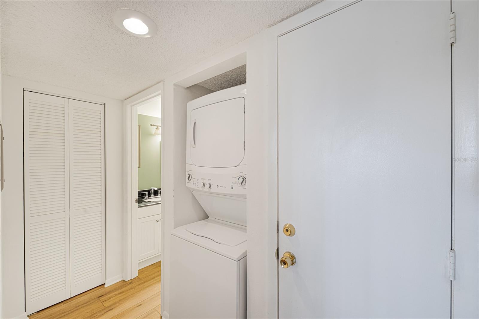 4520 47TH AVE W #103 — photo 23