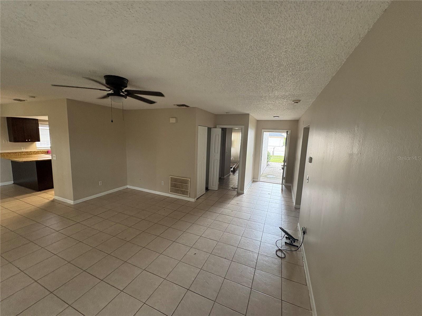 8331 PADDLEWHEEL ST — photo 7