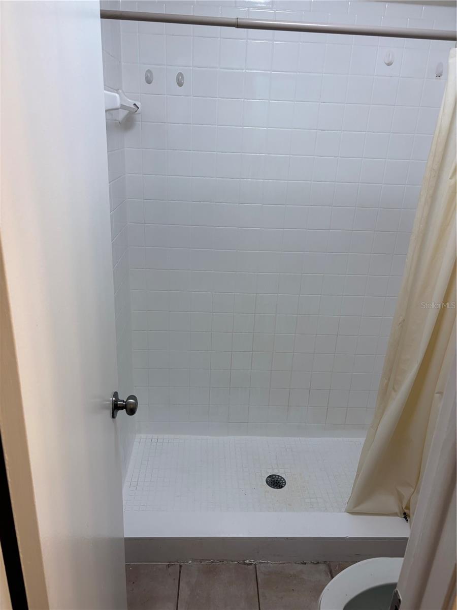 8331 PADDLEWHEEL ST — photo 8