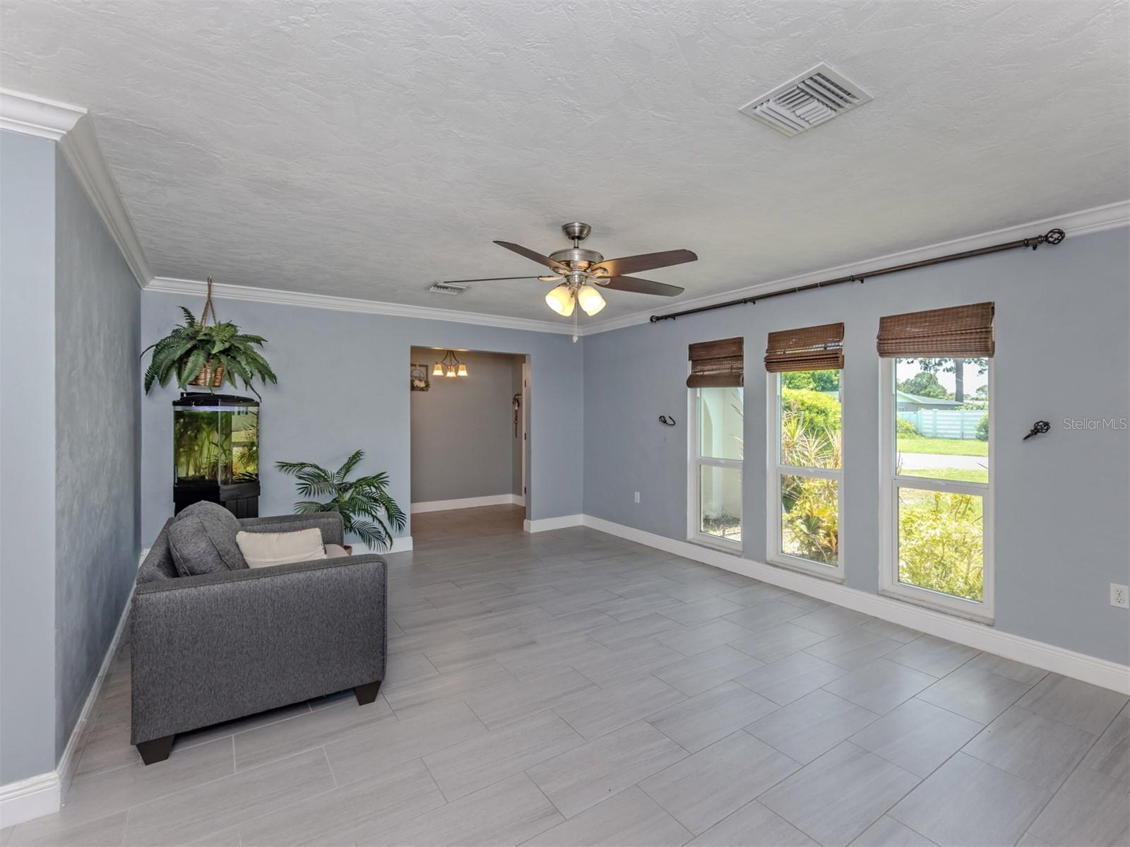 2161 INNER CASS CIR — photo 38