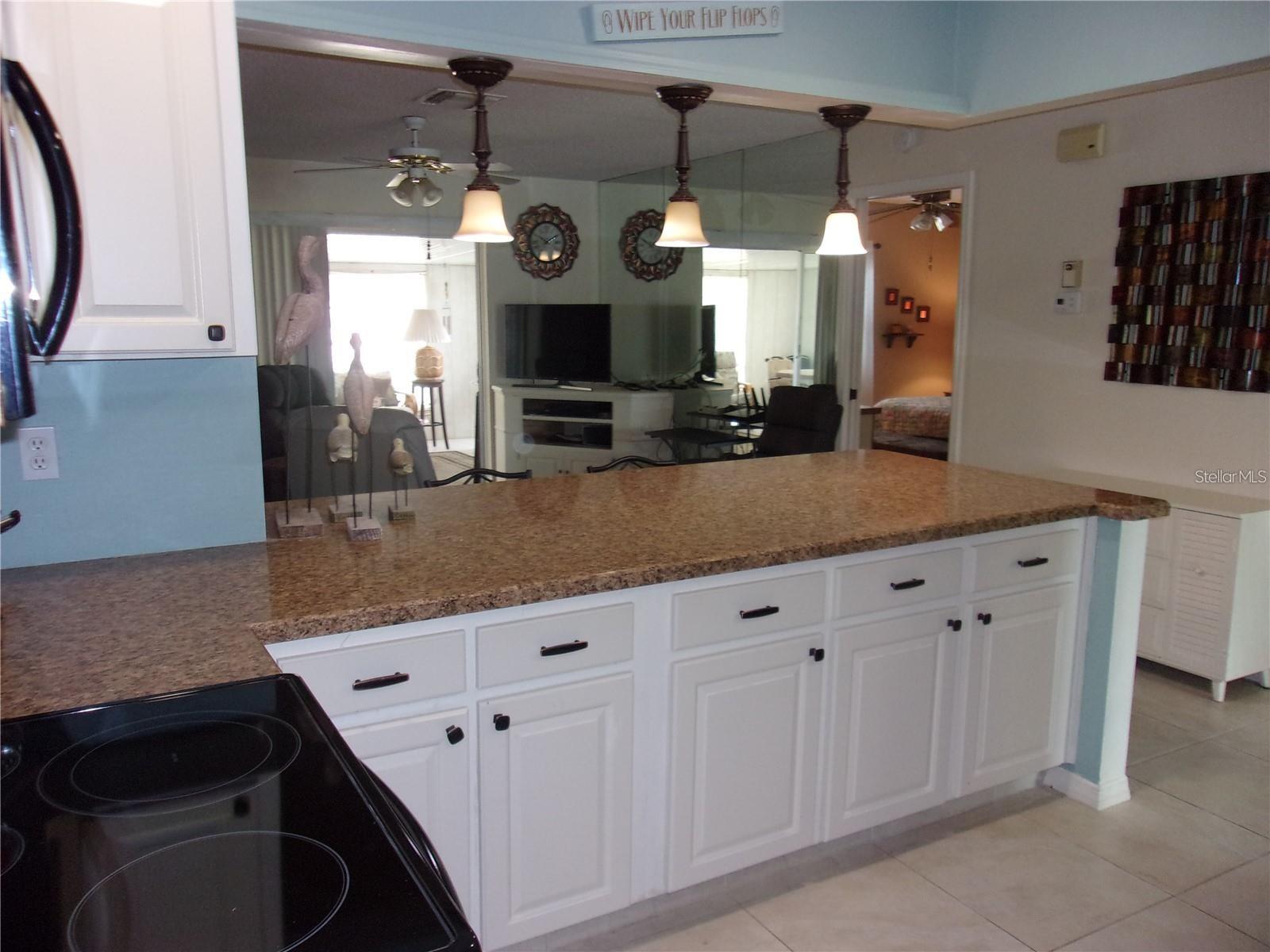 1814 COLUMBINE PL — photo 7