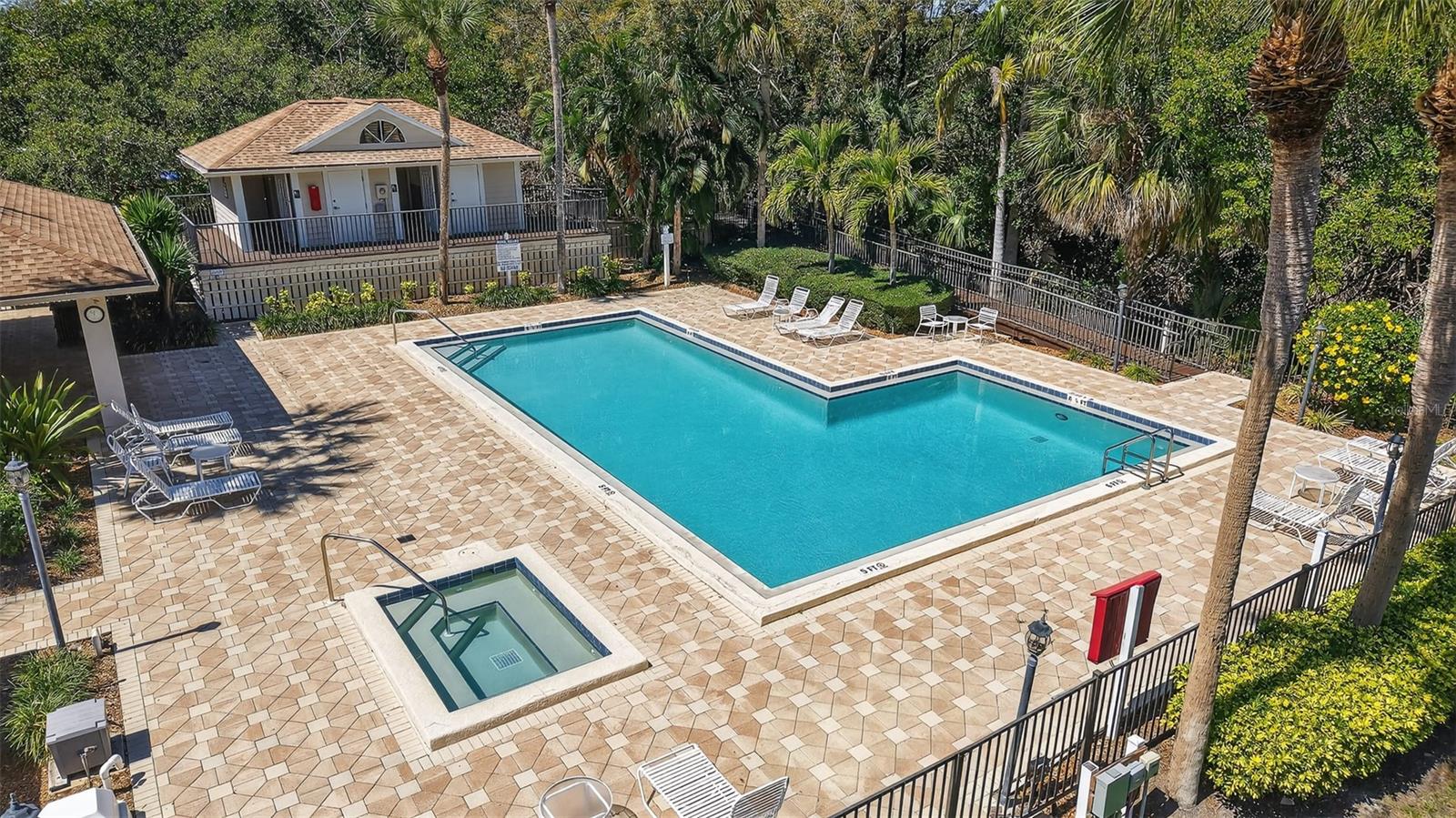 1100 TORTUGA CIR NE — photo 55