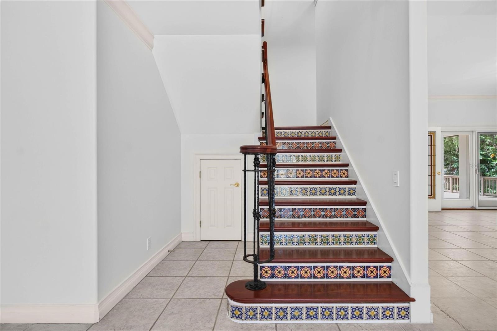 1100 TORTUGA CIR NE — photo 33