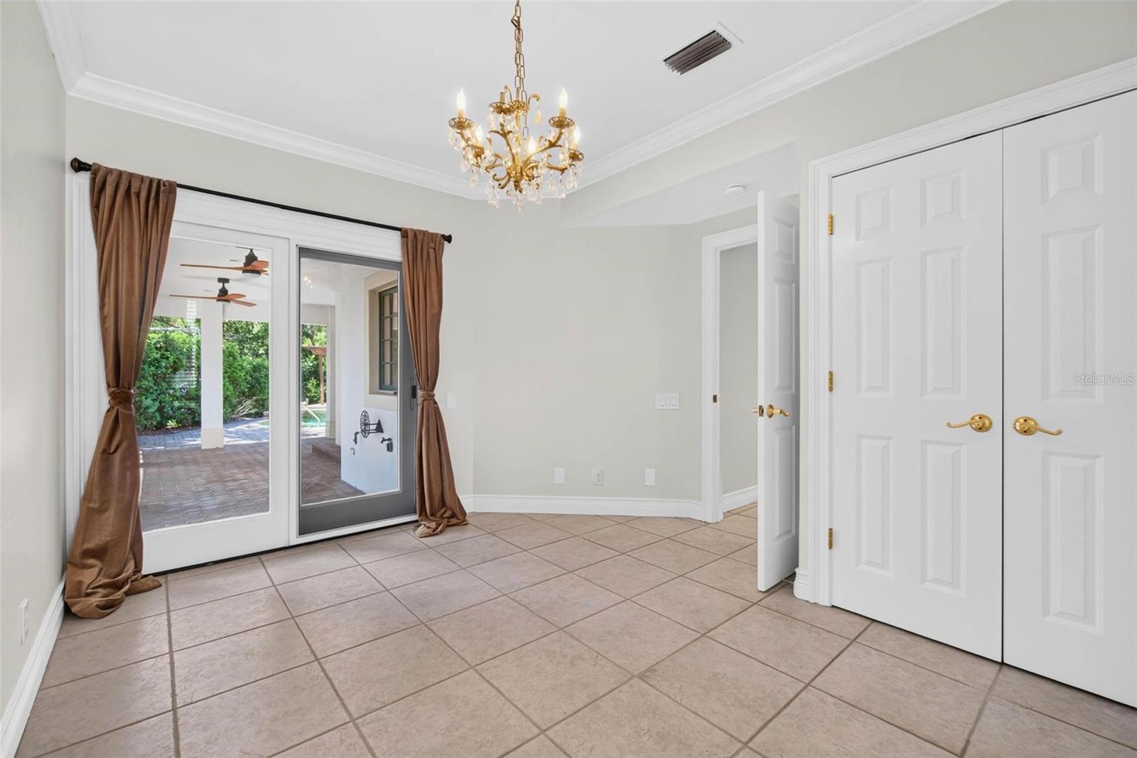 1100 TORTUGA CIR NE — photo 30