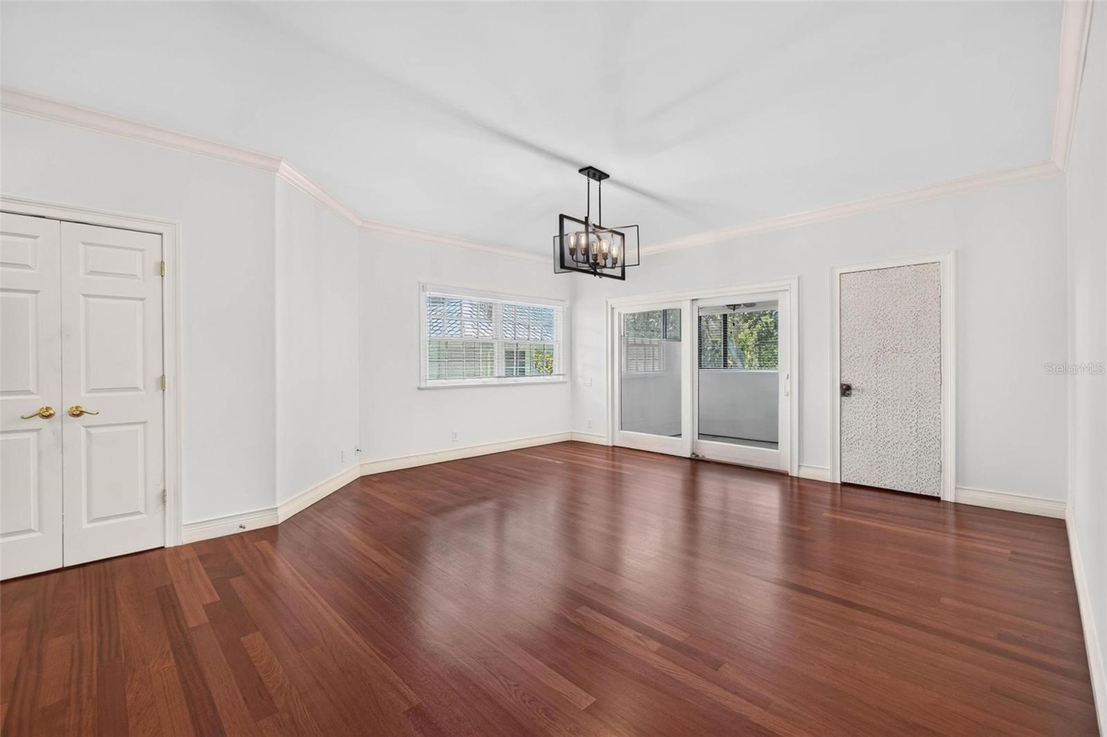 1100 TORTUGA CIR NE — photo 36
