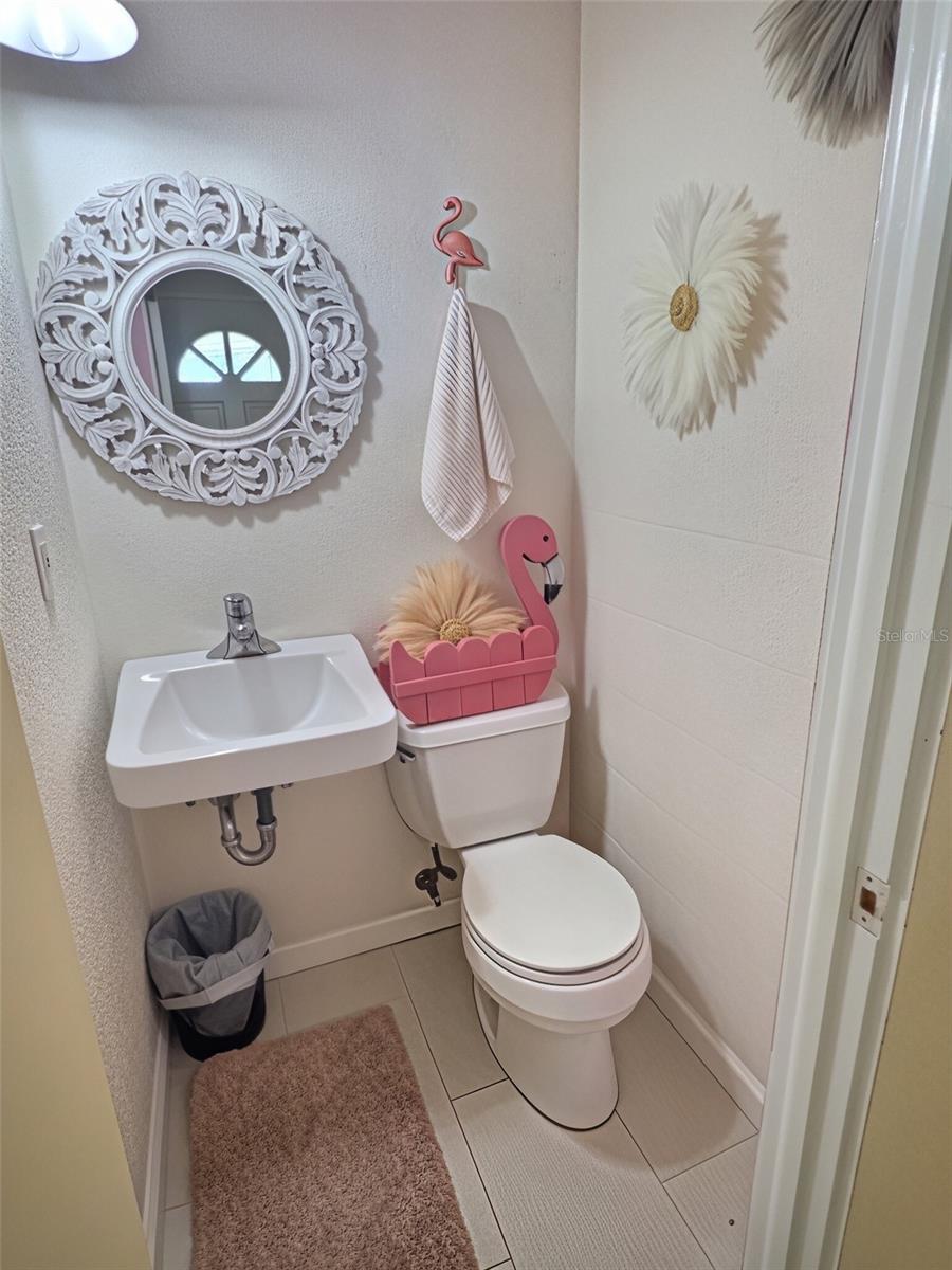 329 GLEN OAK RD — photo 12