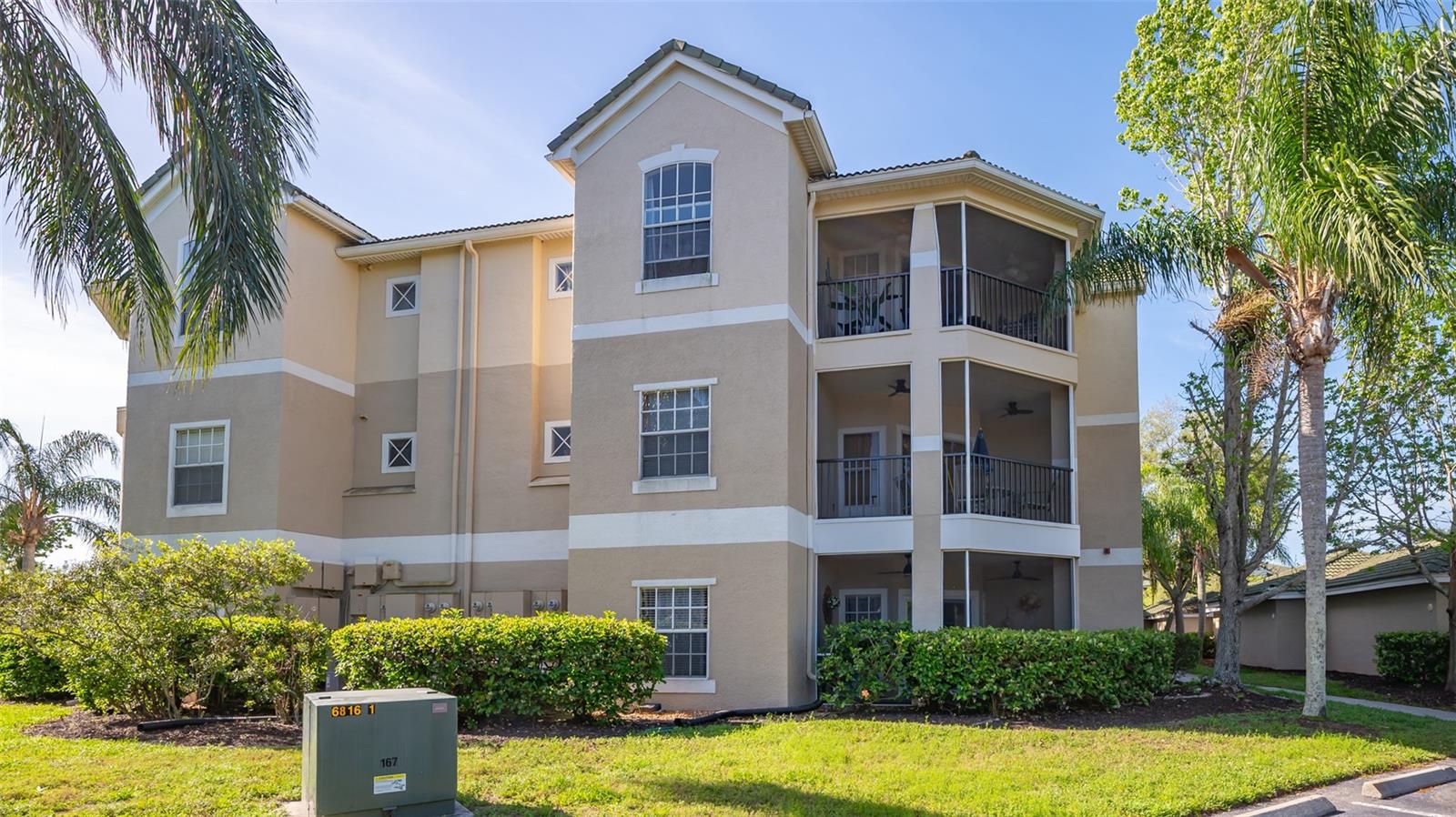 5146 NORTHRIDGE RD #301 — photo 3