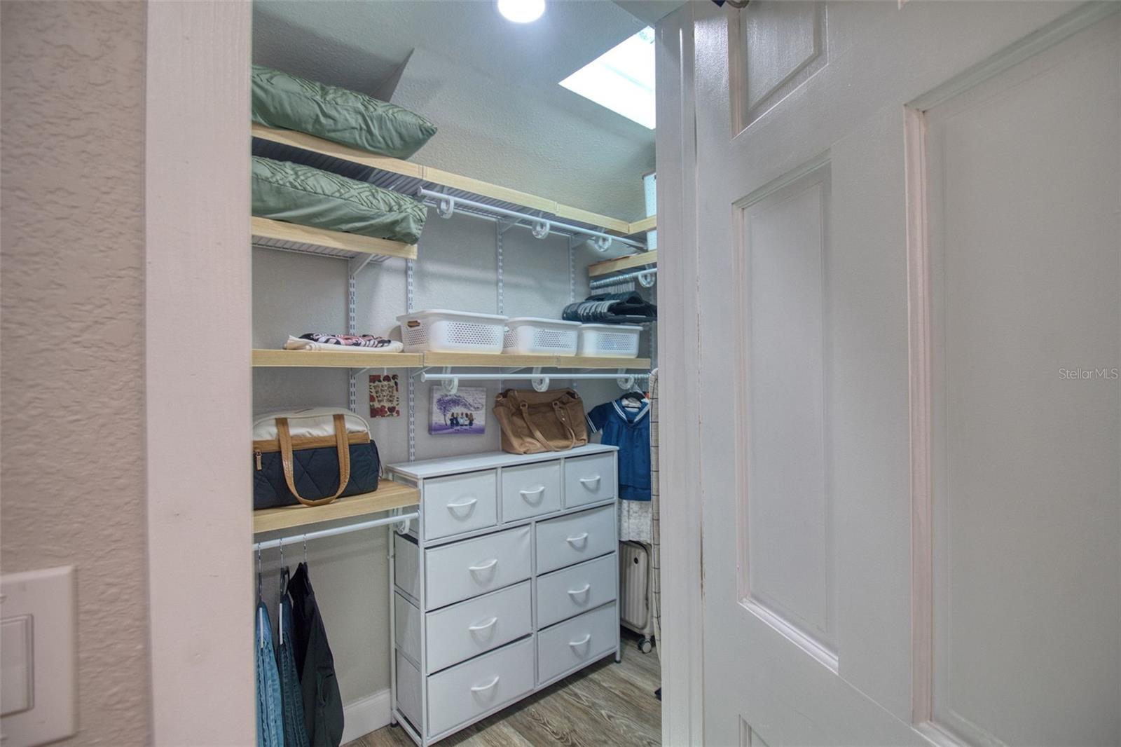 1490 MAHOGANY LN #706 — photo 25