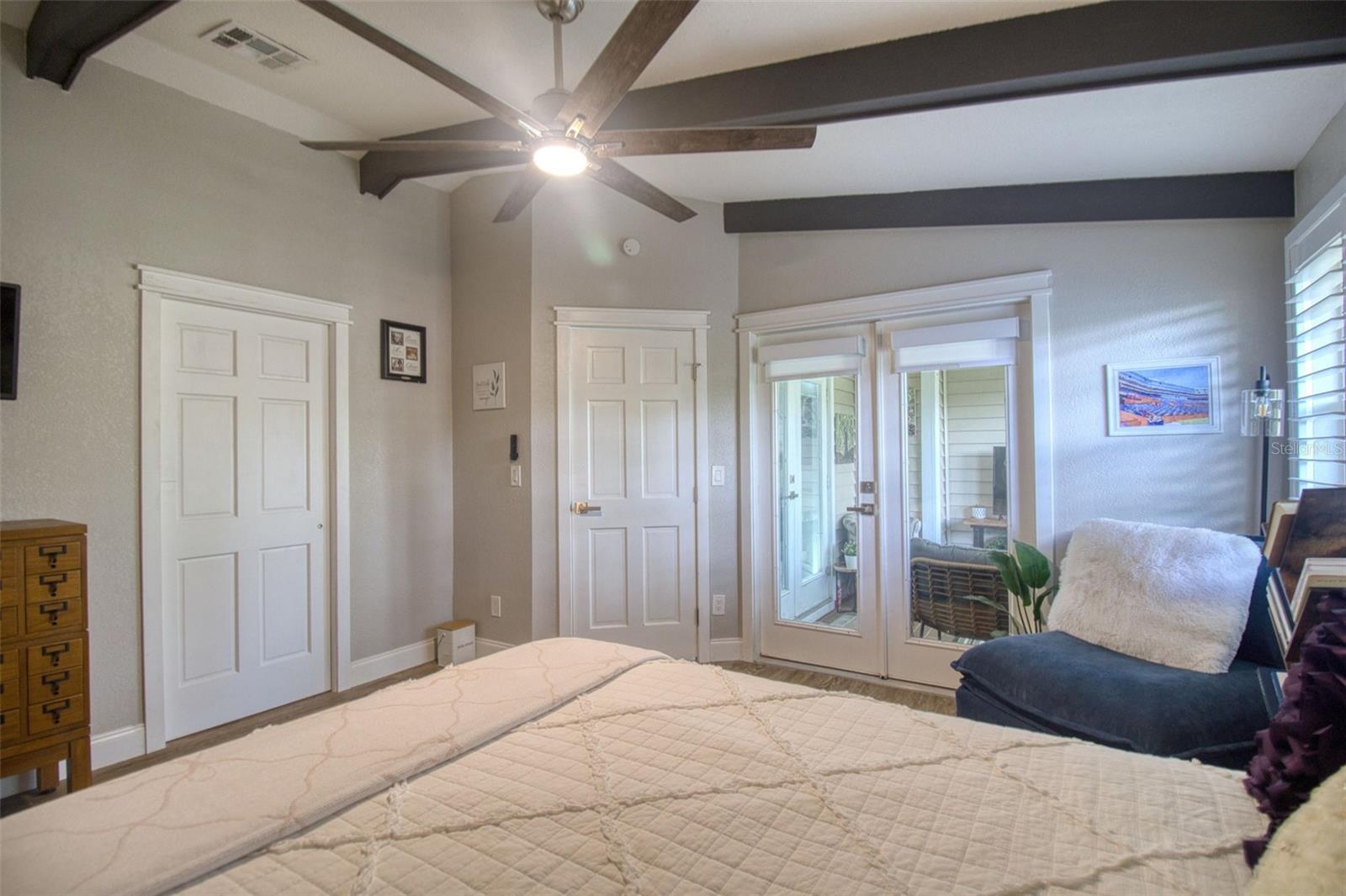 1490 MAHOGANY LN #706 — photo 20