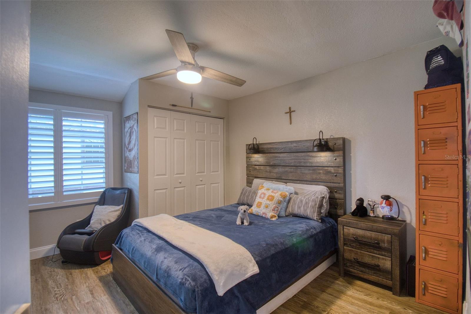 1490 MAHOGANY LN #706 — photo 13