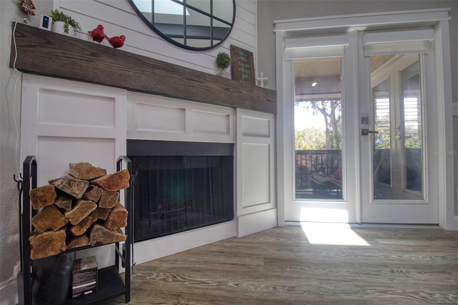 1490 MAHOGANY LN #706 — photo 27