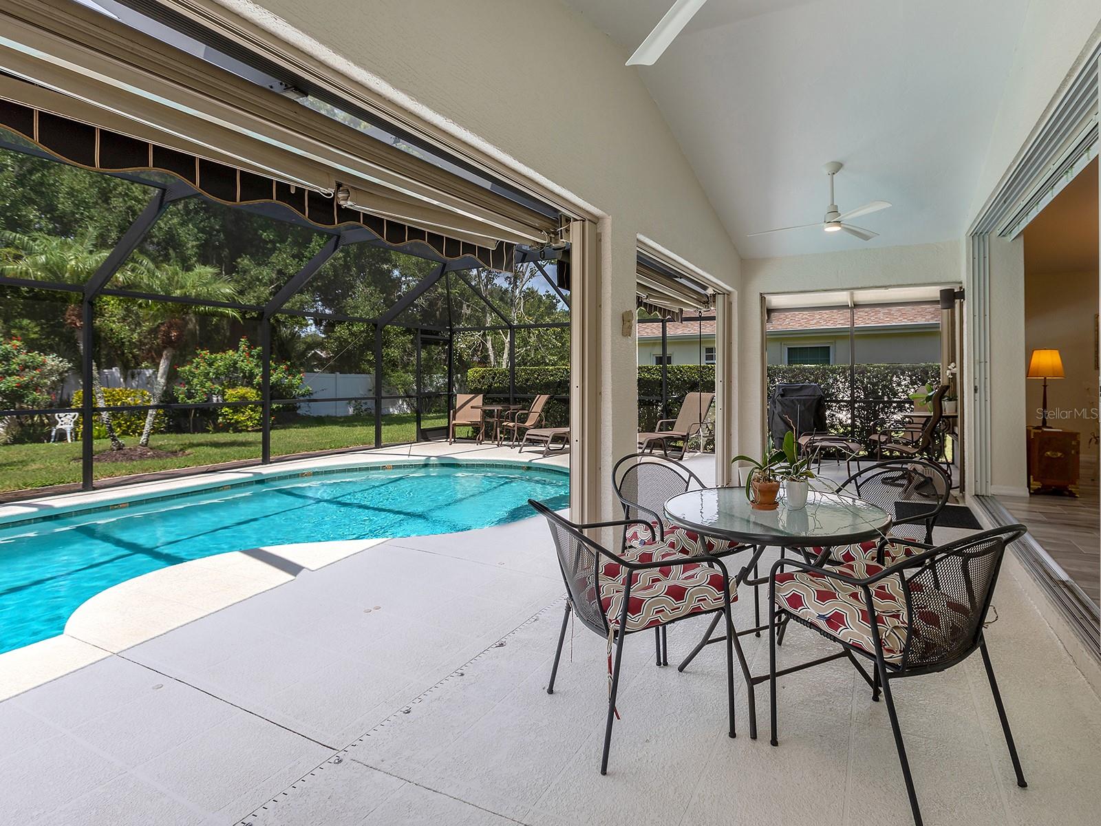7326 ELEANOR CIR — photo 31
