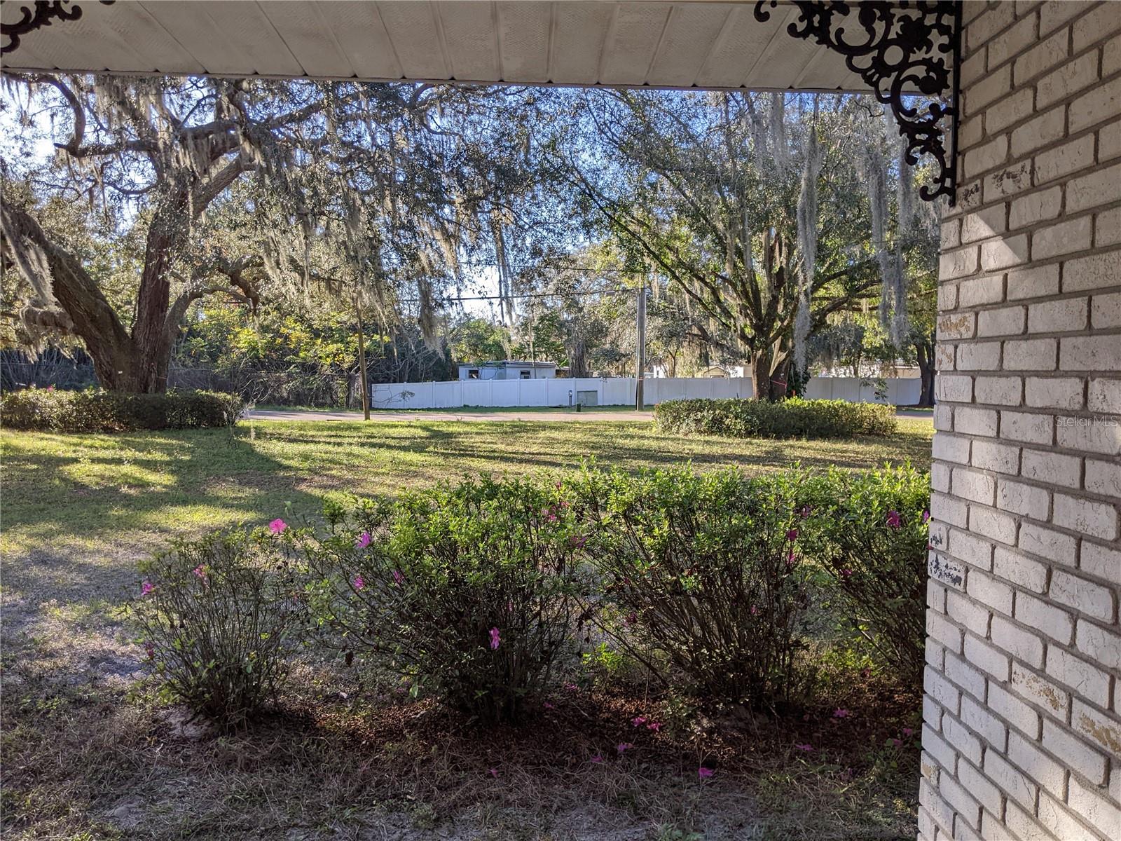 11215 DAVIS RD — photo 10