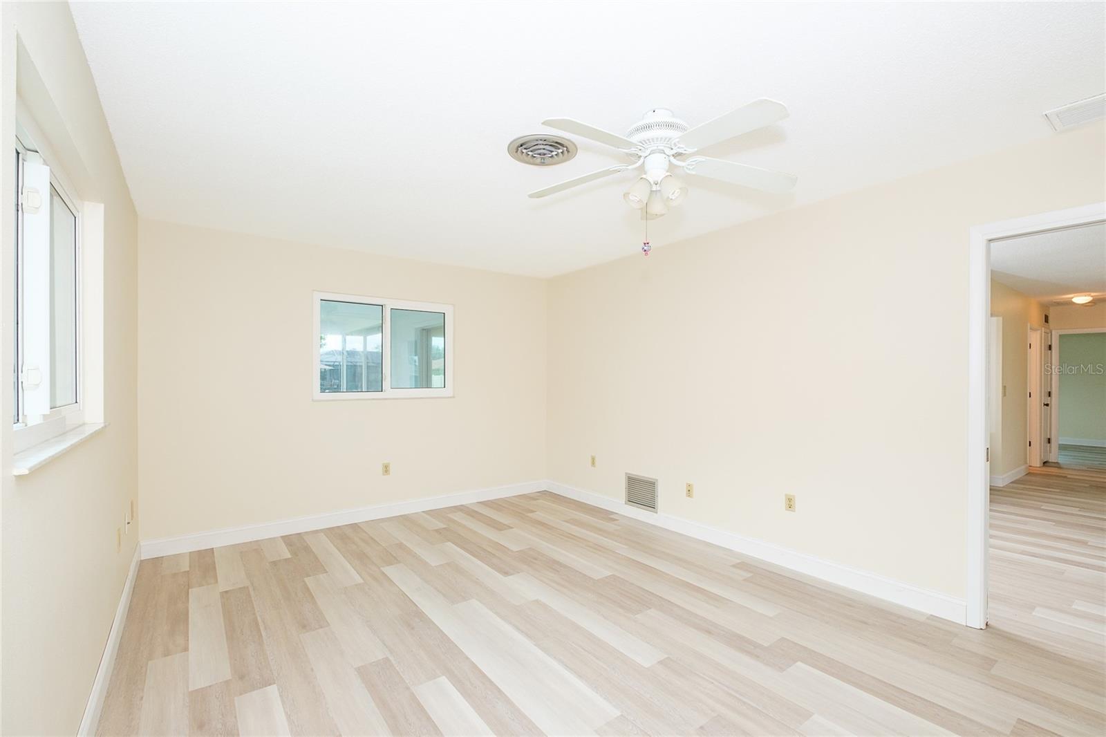 995 BAY VISTA BLVD — photo 34