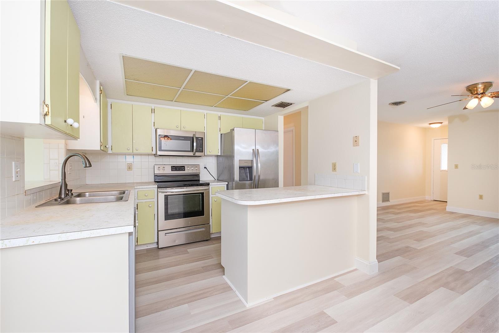 995 BAY VISTA BLVD — photo 14