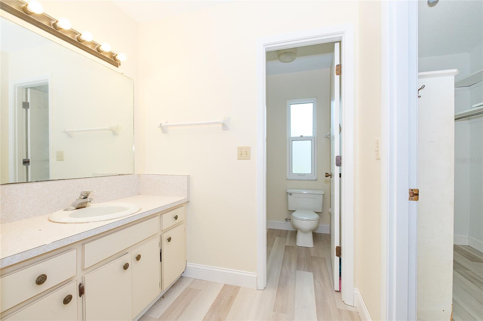 995 BAY VISTA BLVD — photo 37