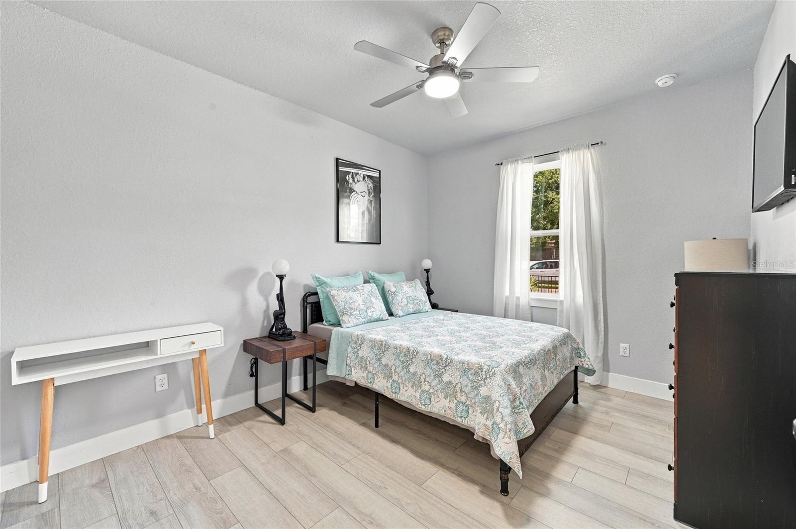 3219 E EMMA ST — photo 15