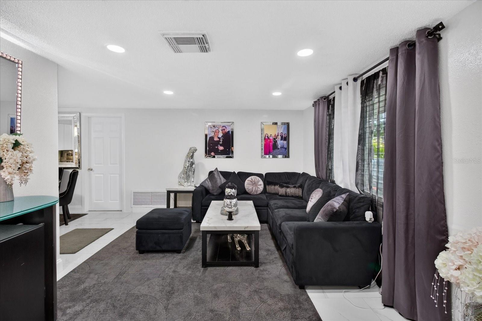9440 RAINBOW LN — photo 20