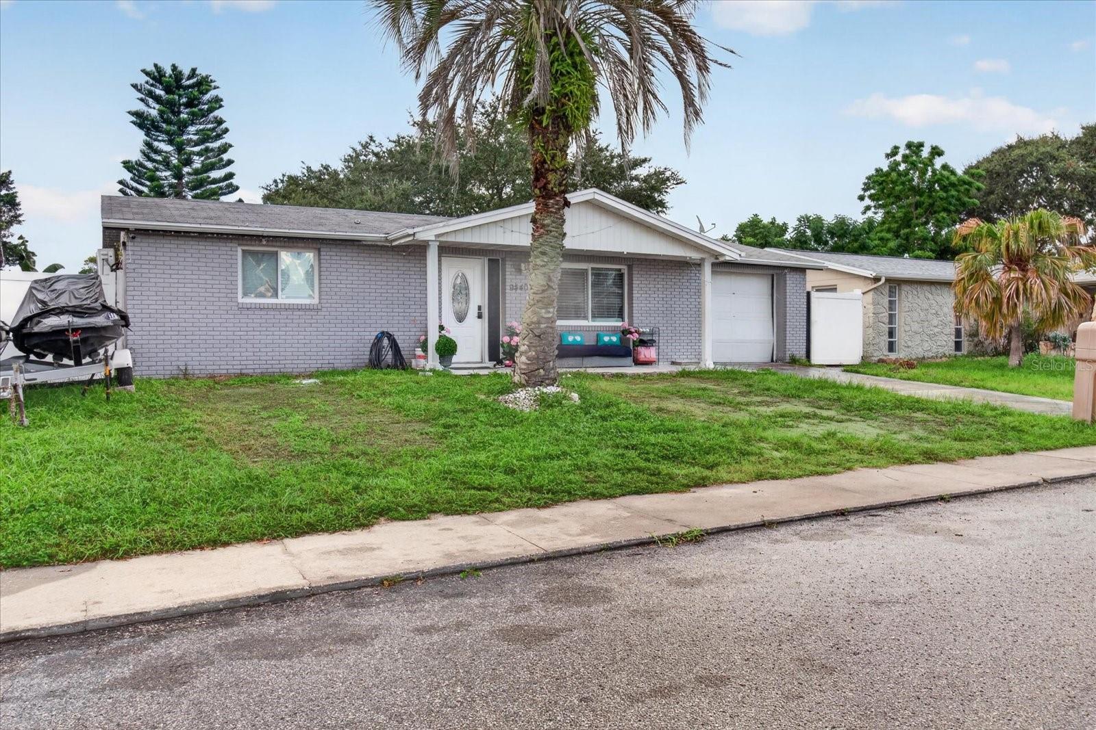 9440 RAINBOW LN — photo 13
