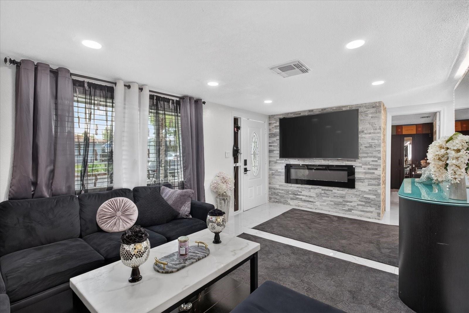 9440 RAINBOW LN — photo 16