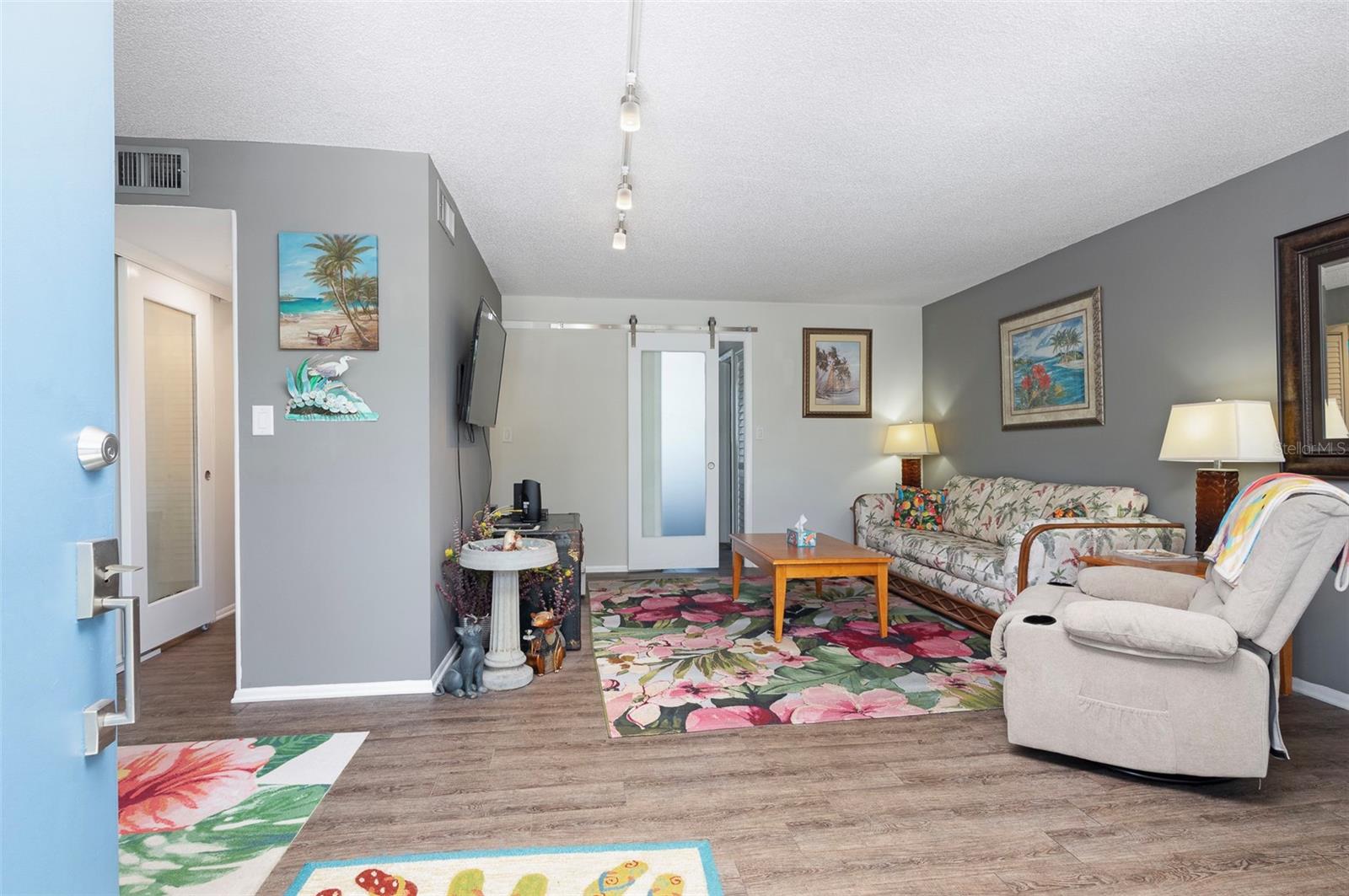 4720 LOCUST ST NE #219 — photo 5