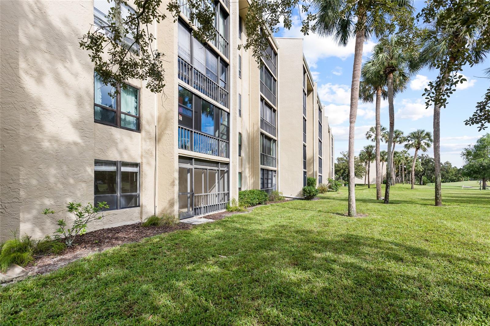 13626 GREENFIELD DR #109 — photo 4