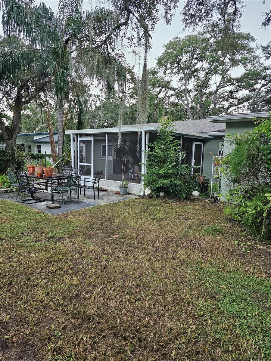 7807 GARRISON ST — photo 27