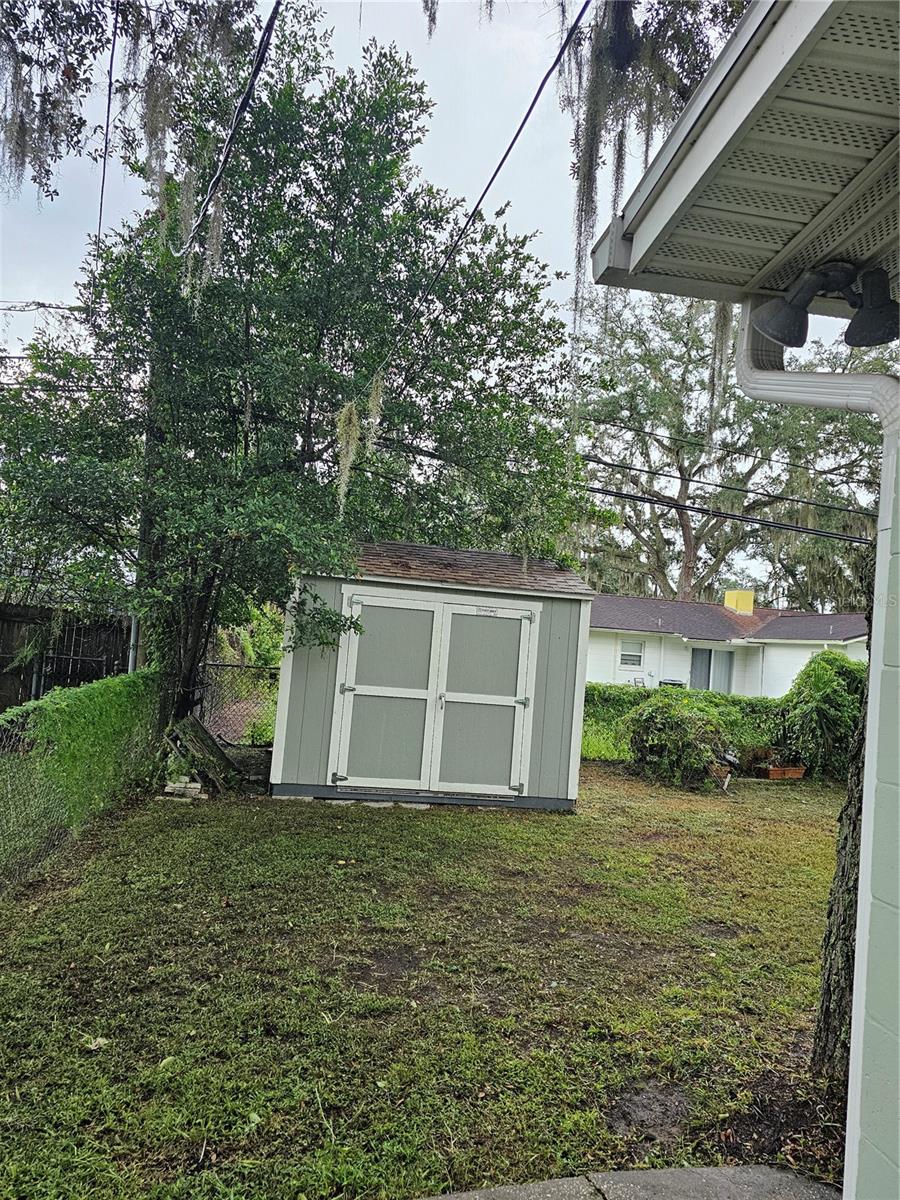 7807 GARRISON ST — photo 28