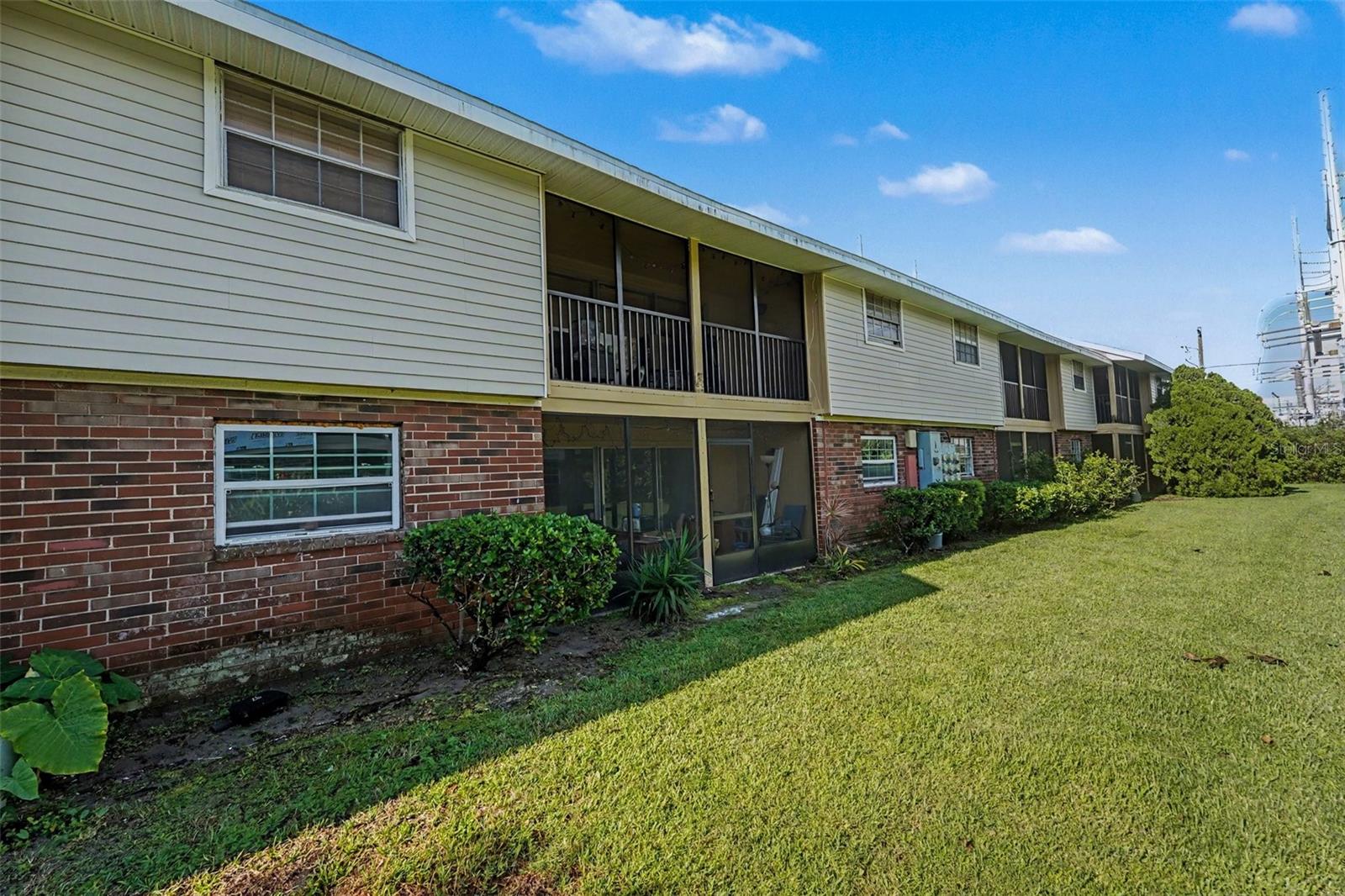 200 COUNTRYCLUB DR #1205 — photo 23