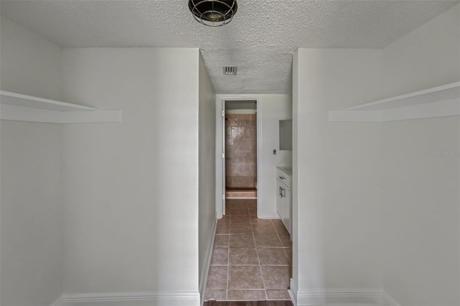 200 COUNTRYCLUB DR #1205 — photo 12