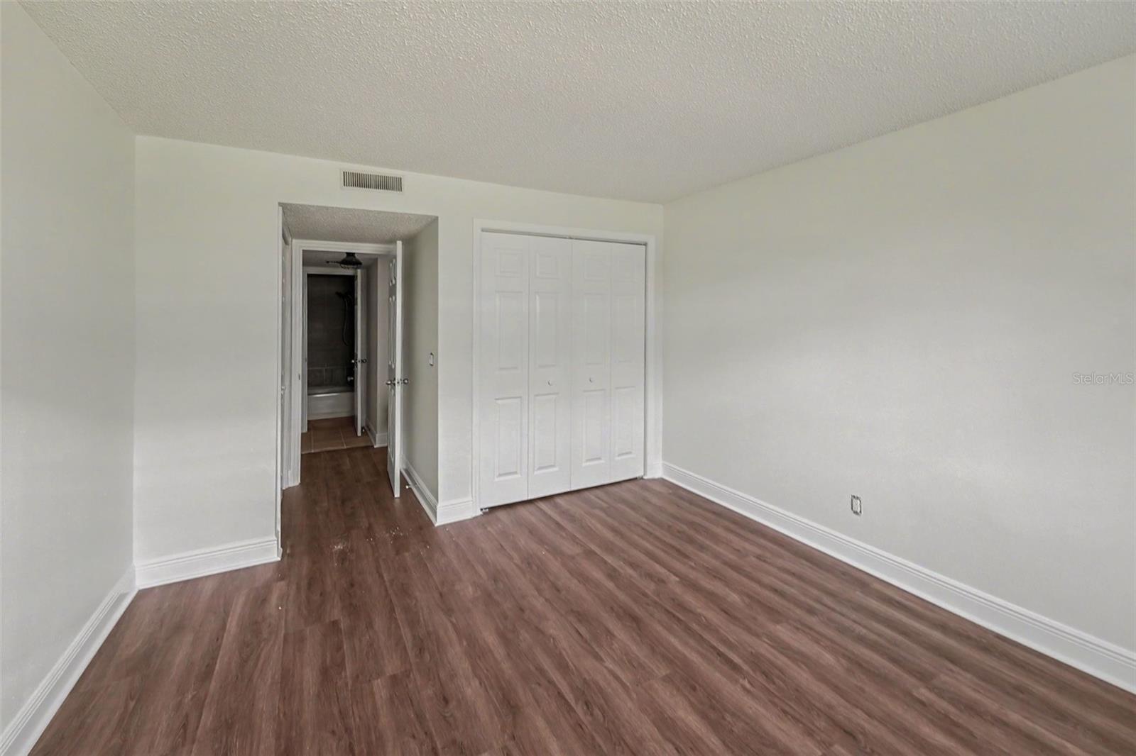200 COUNTRYCLUB DR #1205 — photo 11