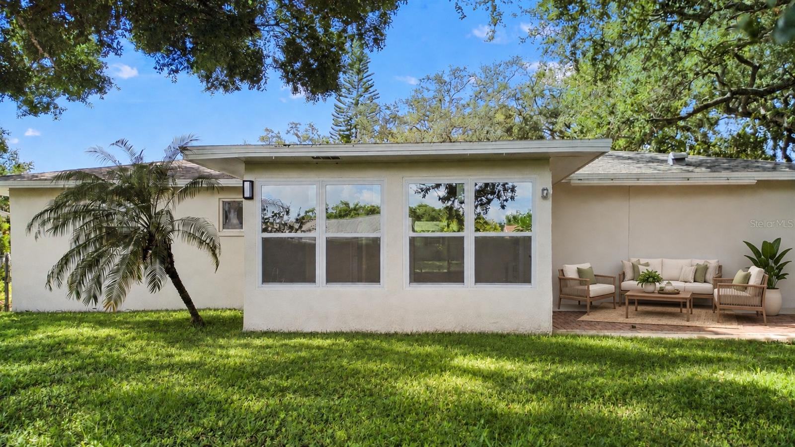 2040 FOREST DR — photo 24