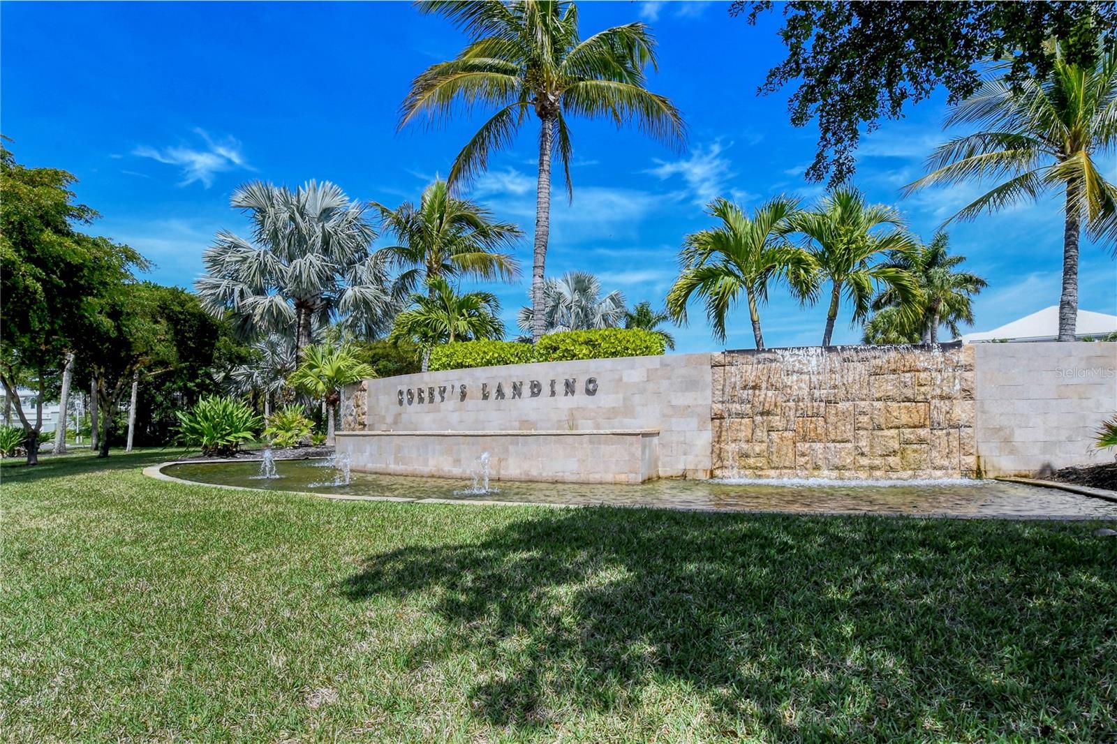 3530 MISTLETOE LN — photo 41