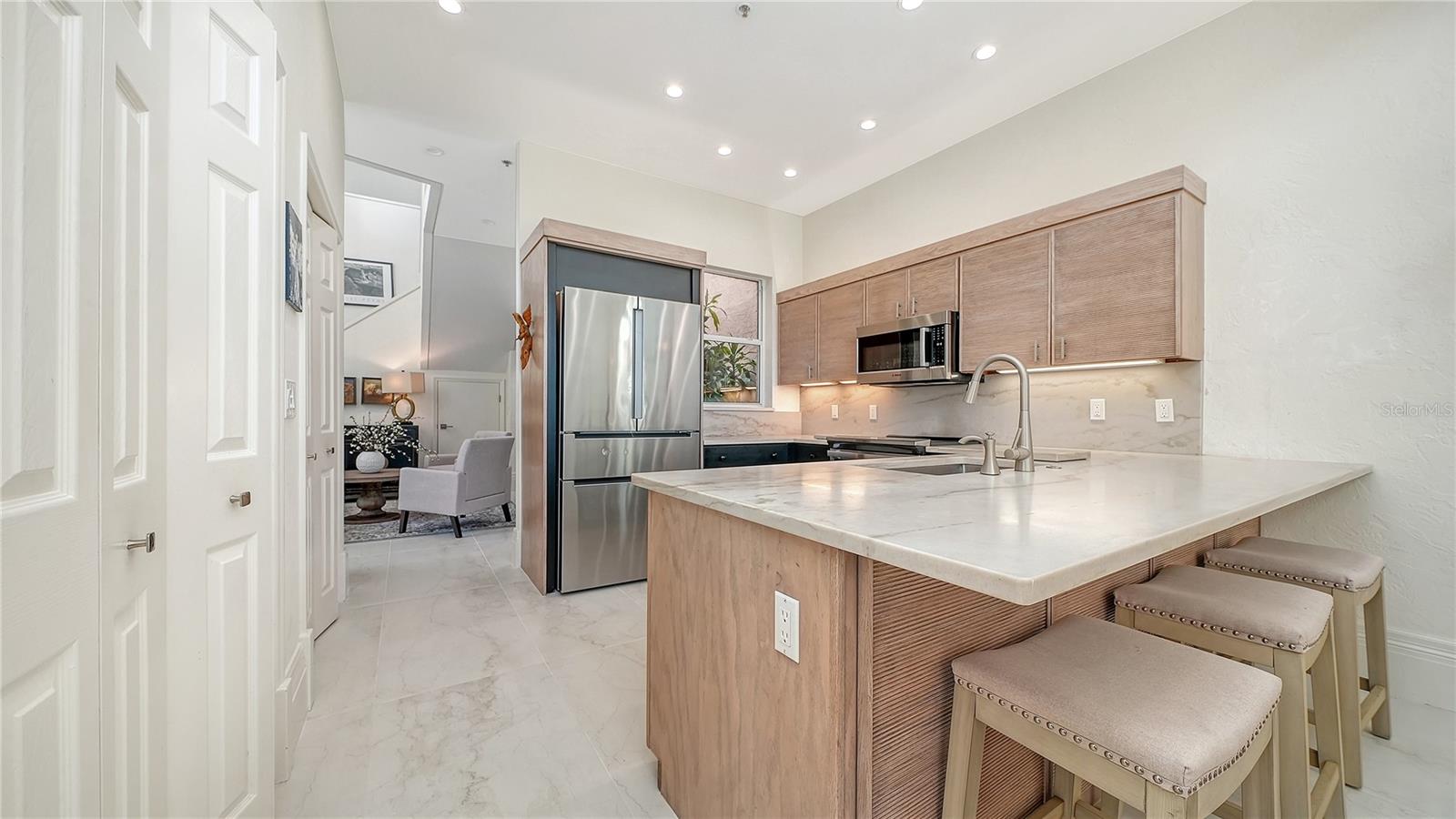 3530 MISTLETOE LN — photo 23
