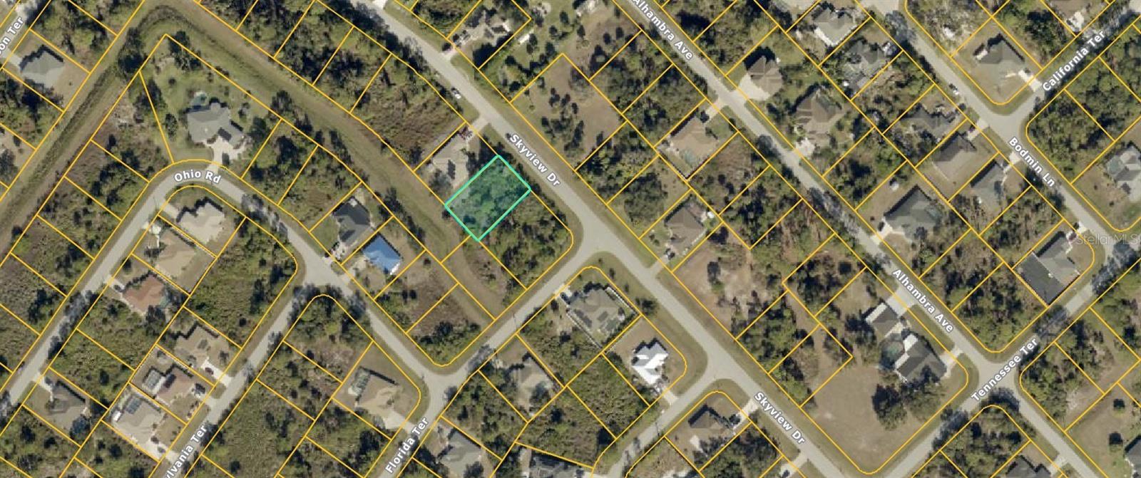 SKYVIEW DR — photo 3